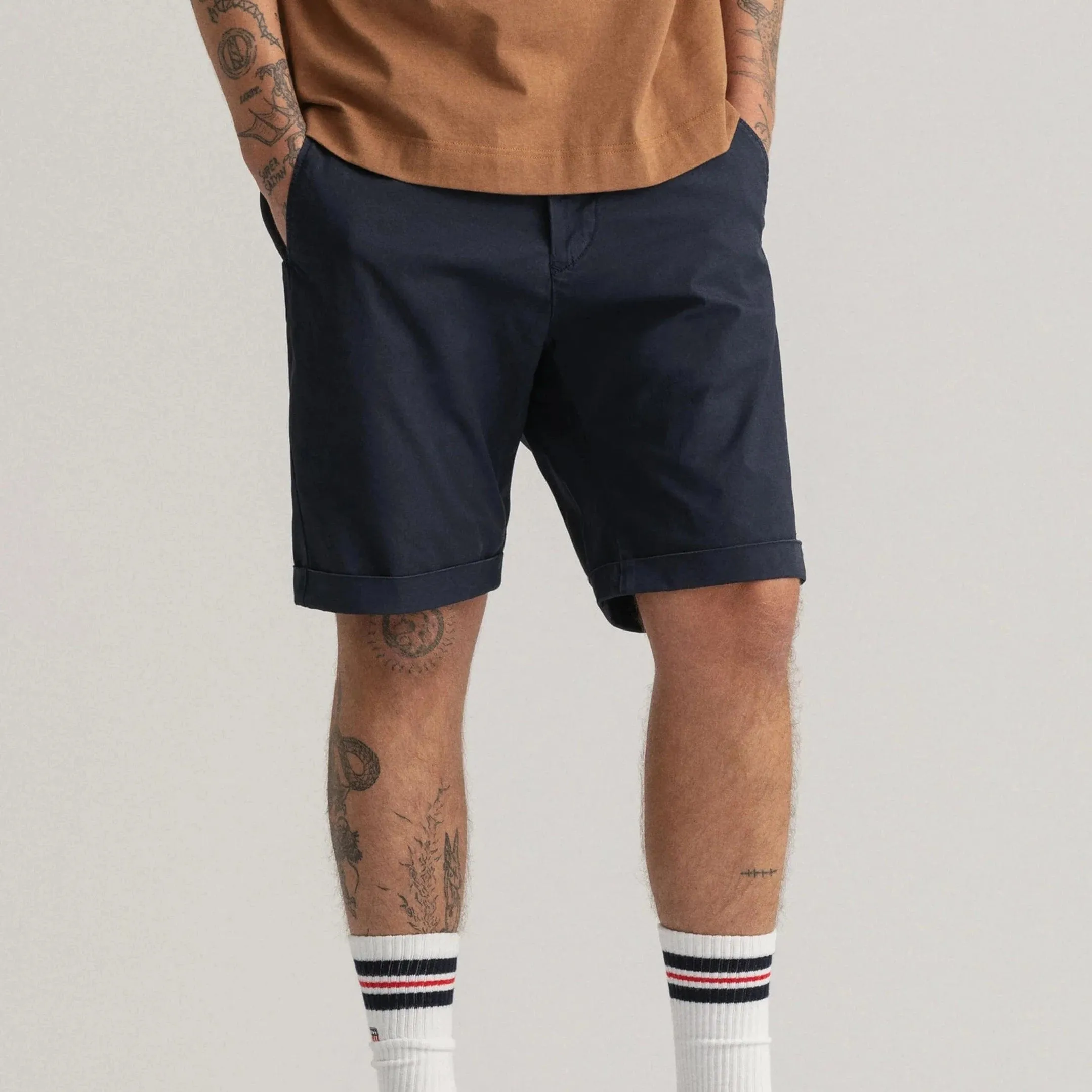 GANT Allister Regular Fit Sunfaded Shorts in Marine