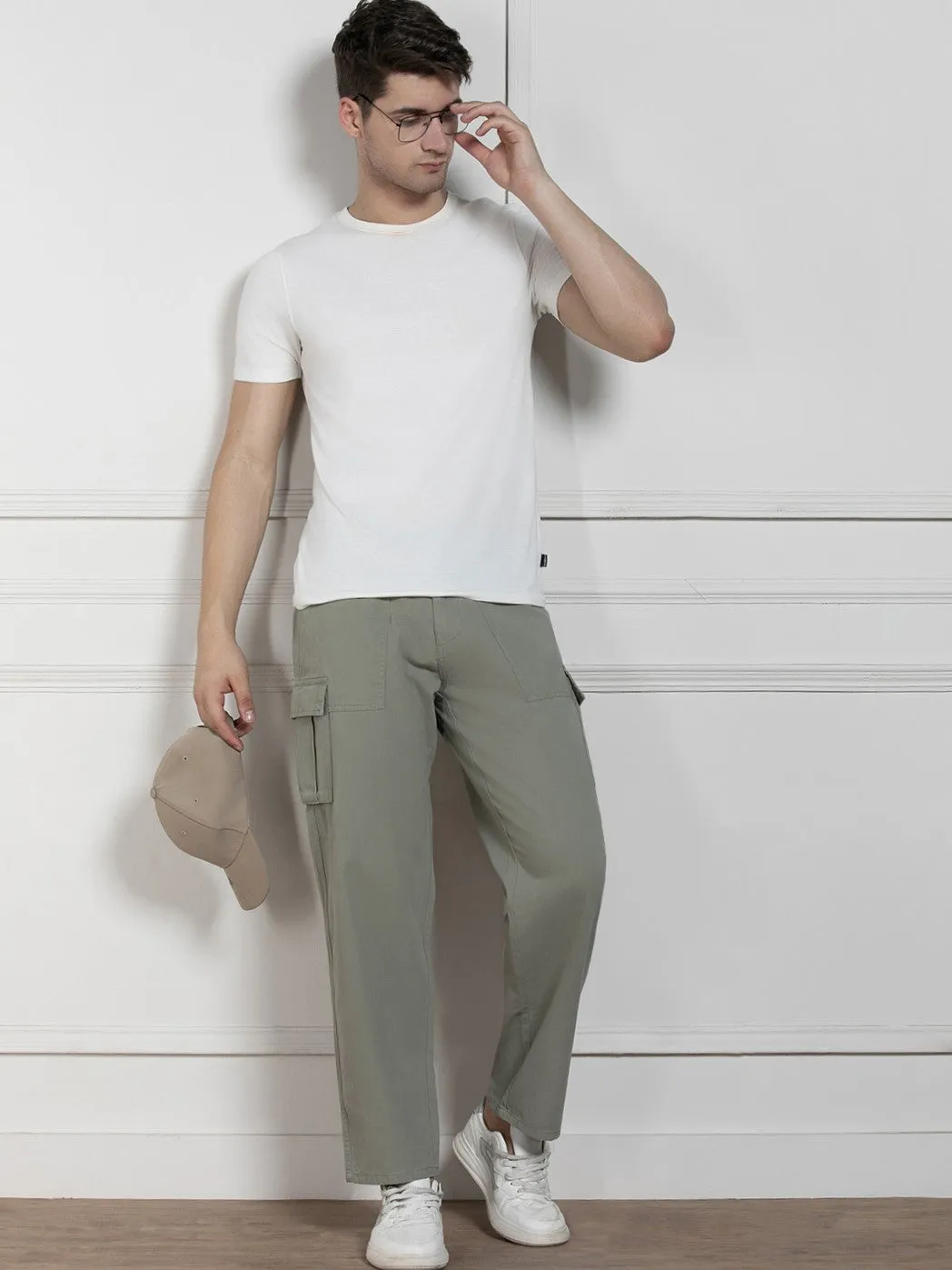Men's Solid Sage Green Stretchable Cargo Trousers
