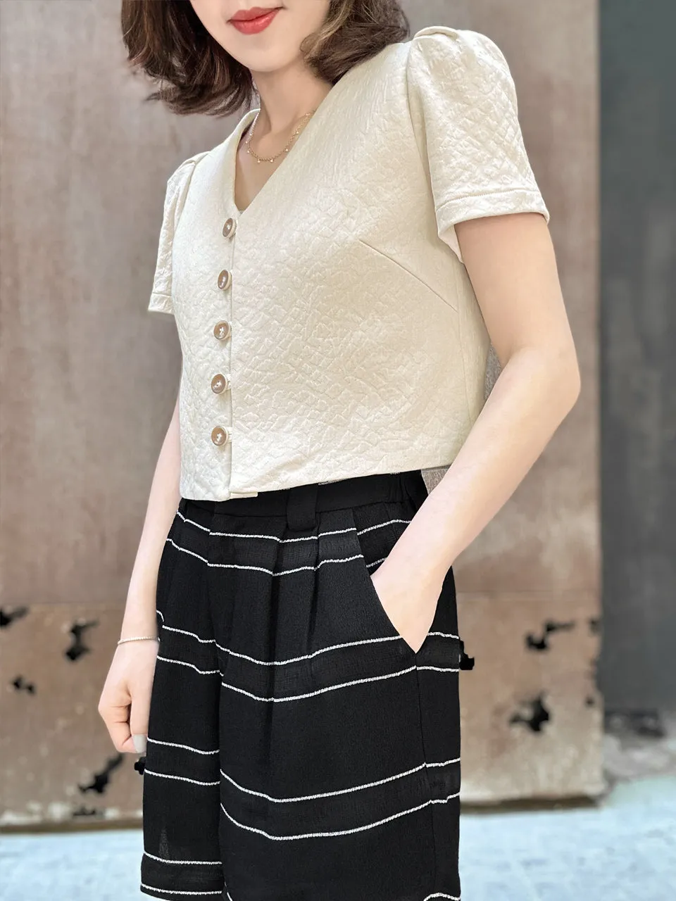 Surprise Sale! Black Stripe Pleated Detail Breezy Light-weighted Shorts