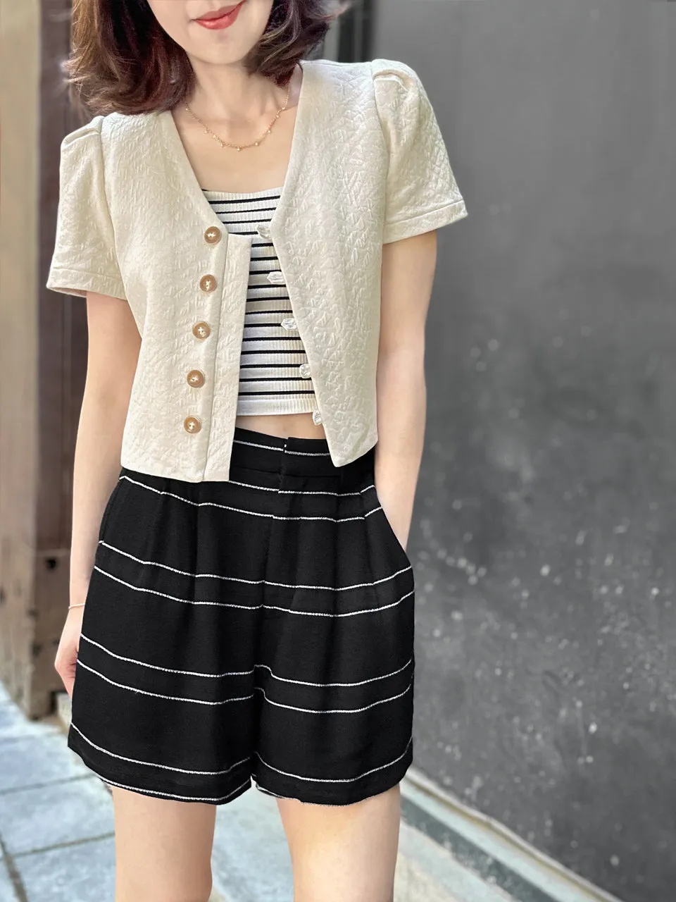 Surprise Sale! Black Stripe Pleated Detail Breezy Light-weighted Shorts