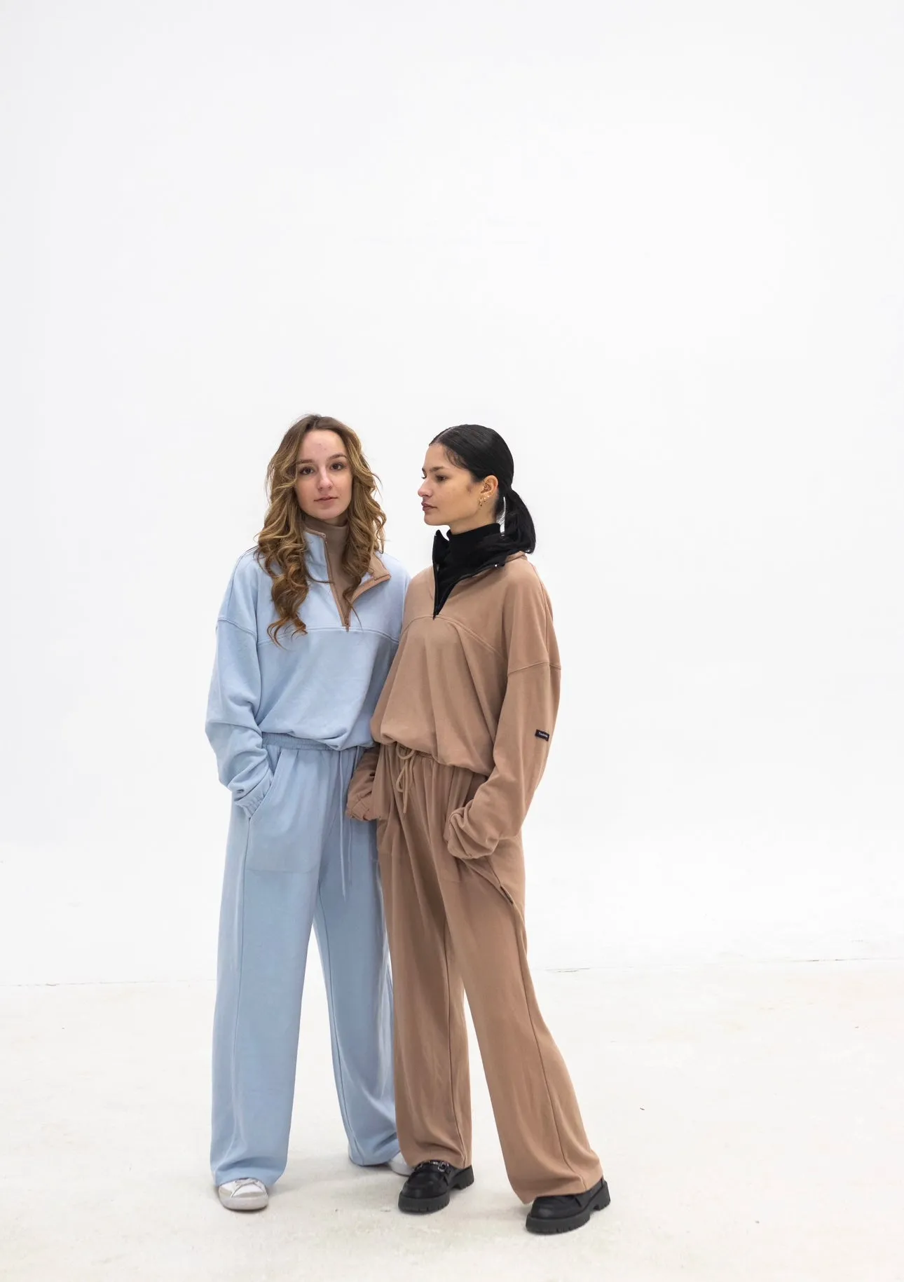 TAUPE SOFT PANTS - HUG