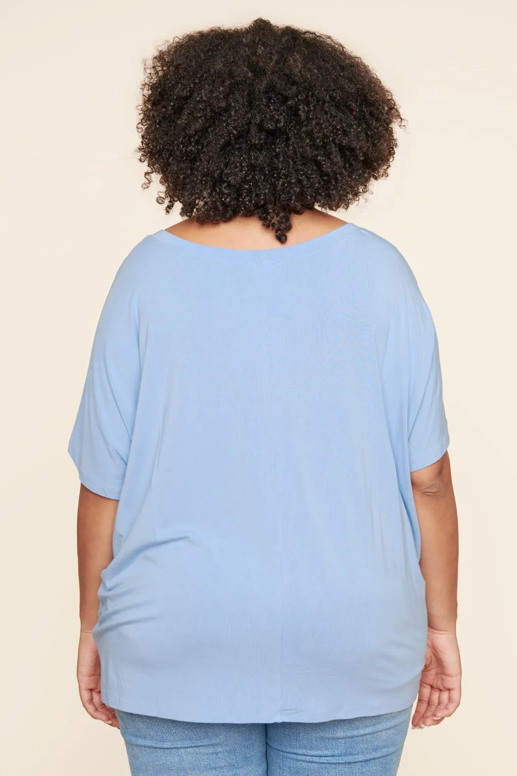 The Weekender Tee in Sky