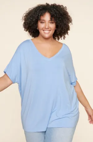 The Weekender Tee in Sky