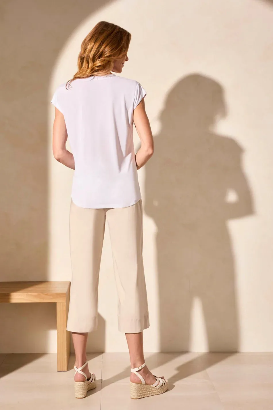 TR2034o Cap Sleeve V-Neck Top