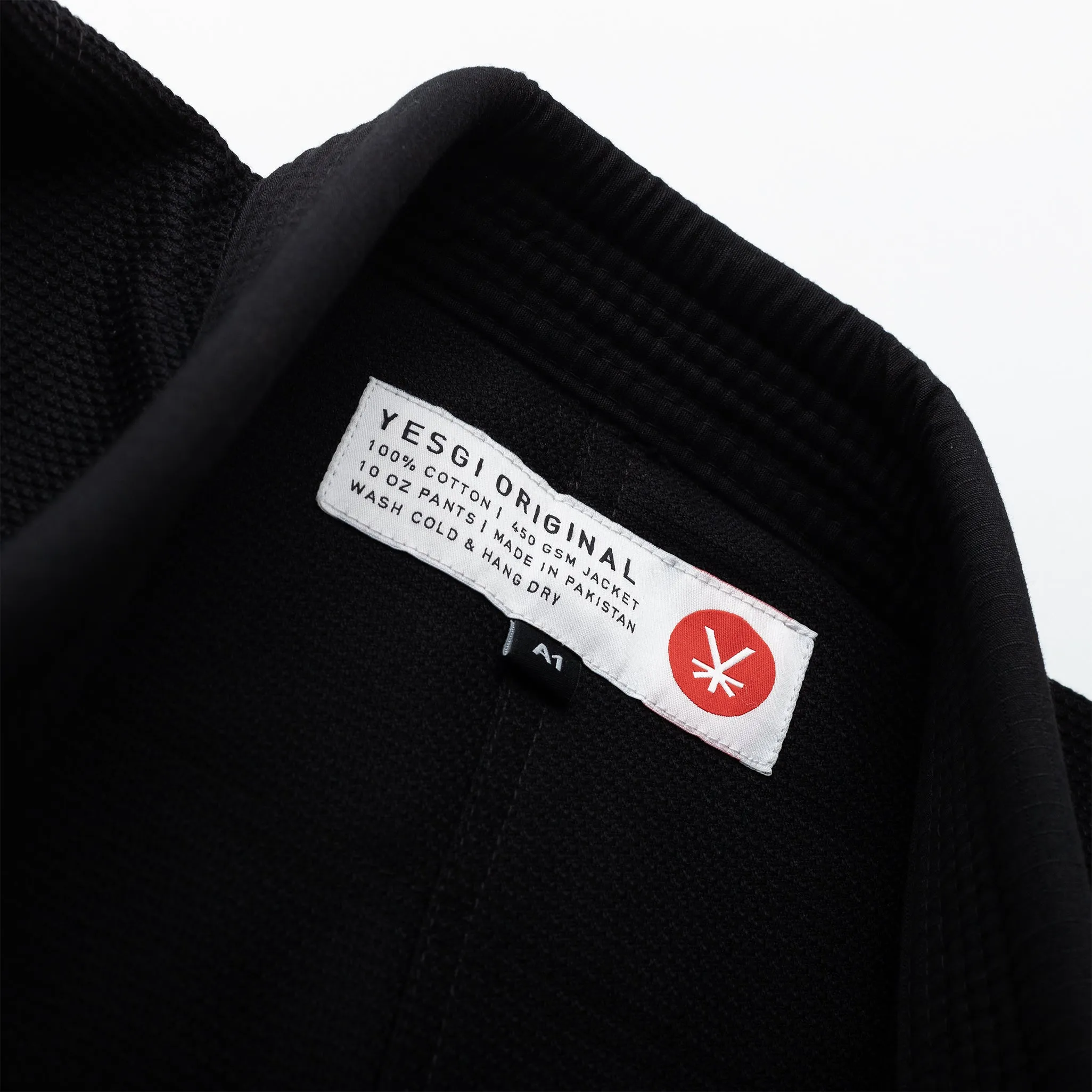 Yesgi Black Jiu Jitsu Women's Kimono