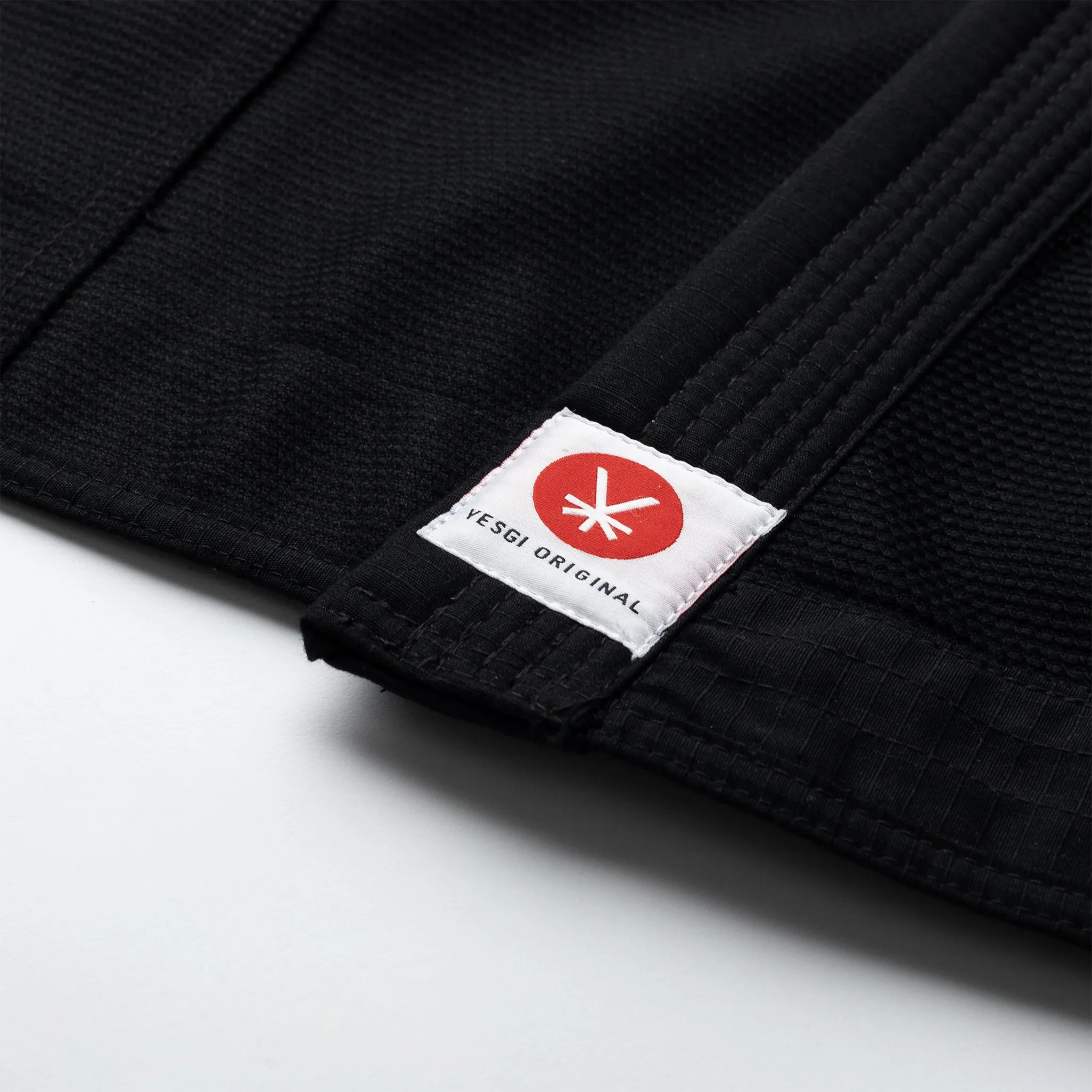 Yesgi Black Jiu Jitsu Women's Kimono